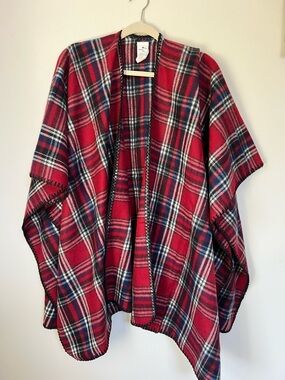 Woolrich Red, Navy, White, and Black Plaid Poncho